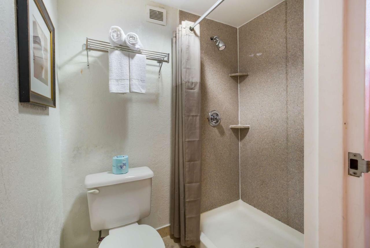 Budgetel Inns & Suites - Atlanta Galleria Stadium Smyrna Esterno foto