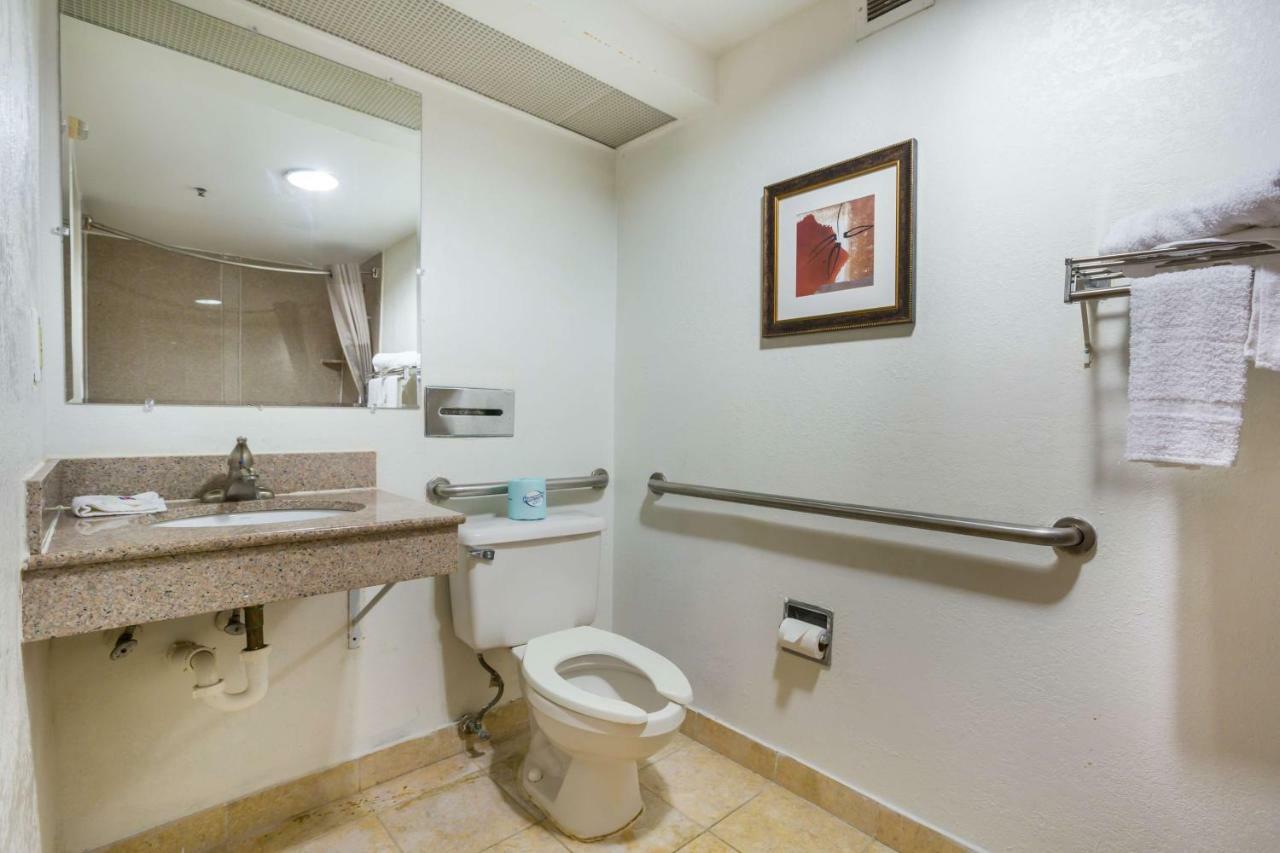 Budgetel Inns & Suites - Atlanta Galleria Stadium Smyrna Esterno foto